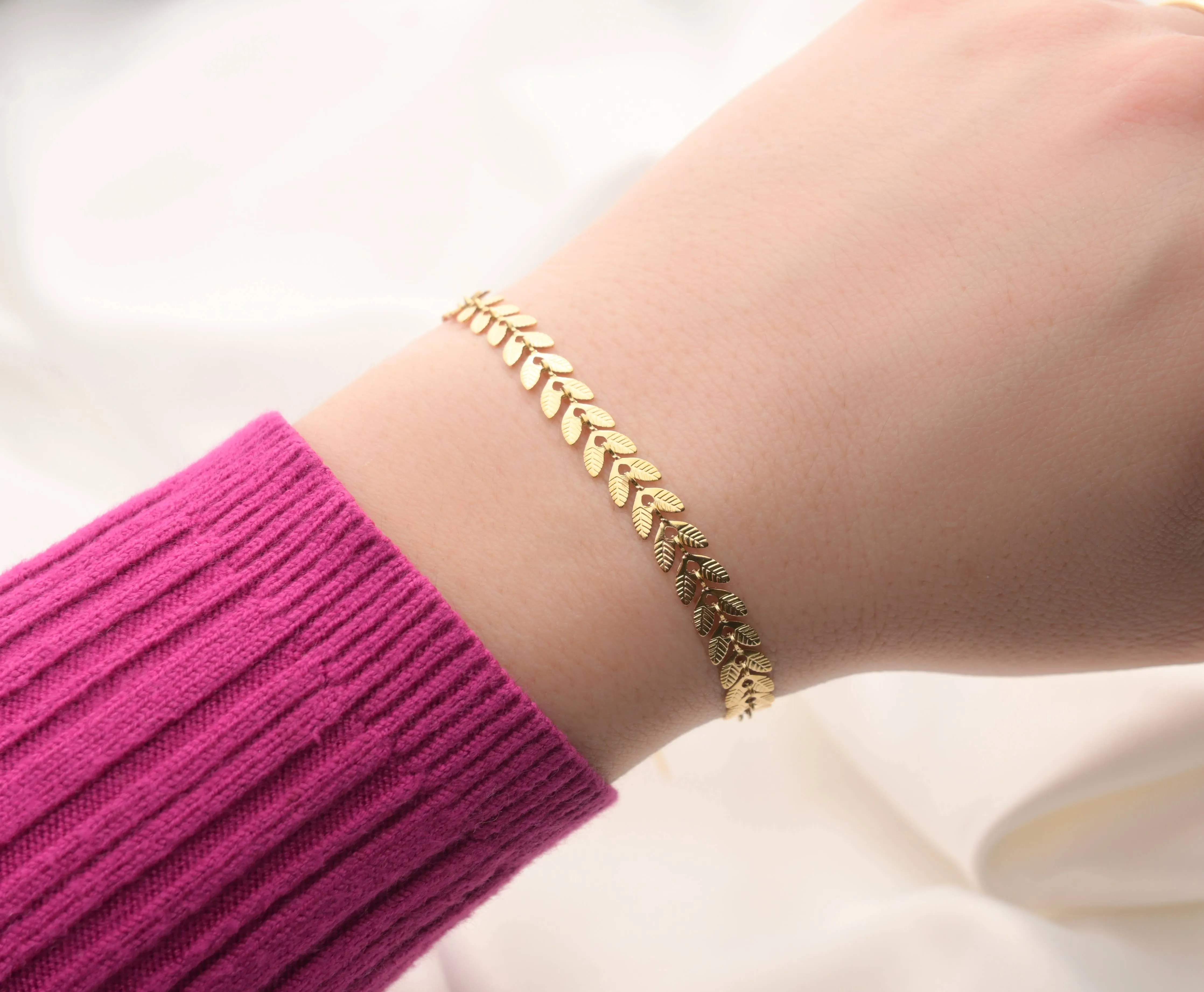 18k Gold Bracelets