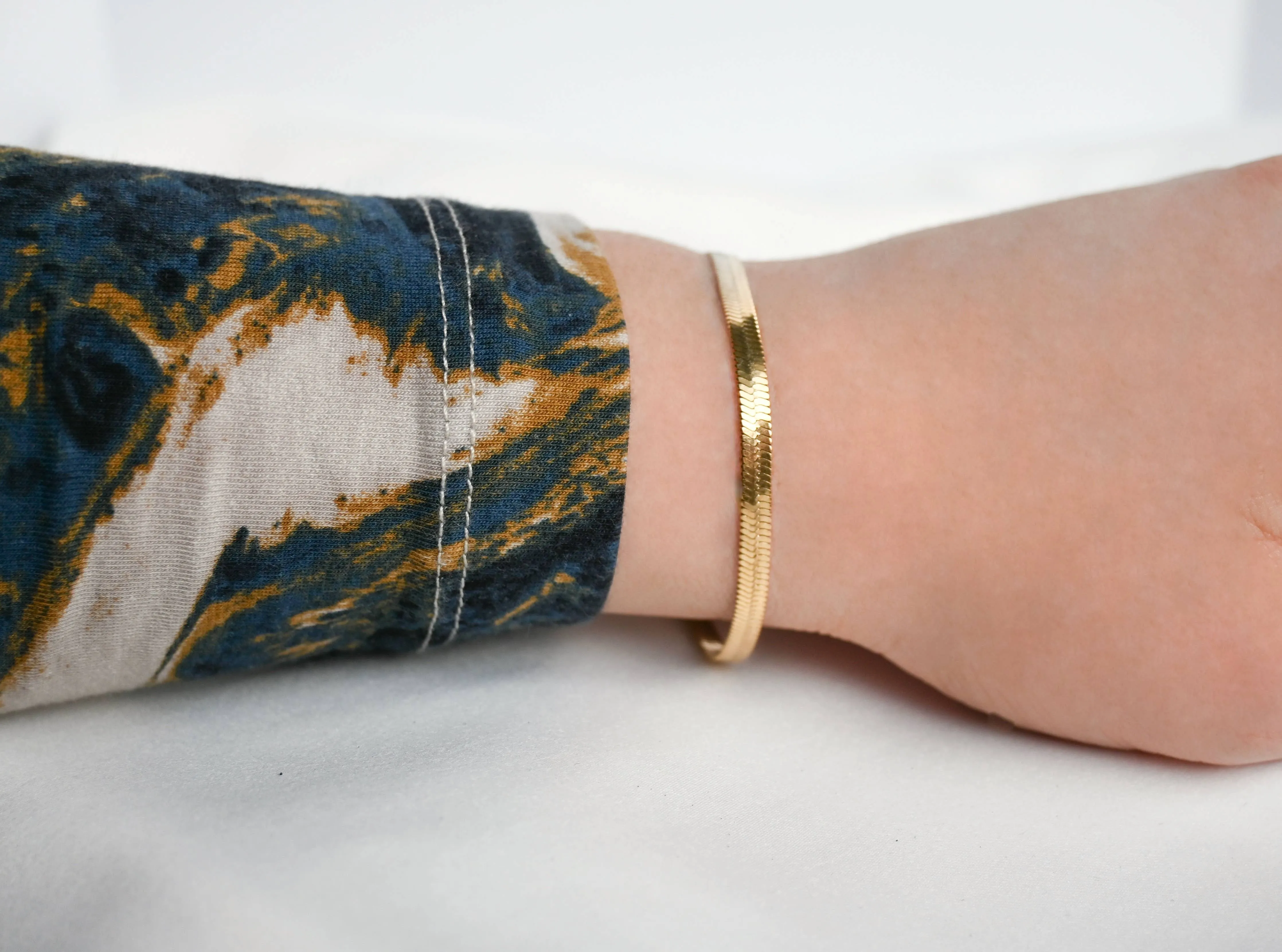 18k Gold Bracelets