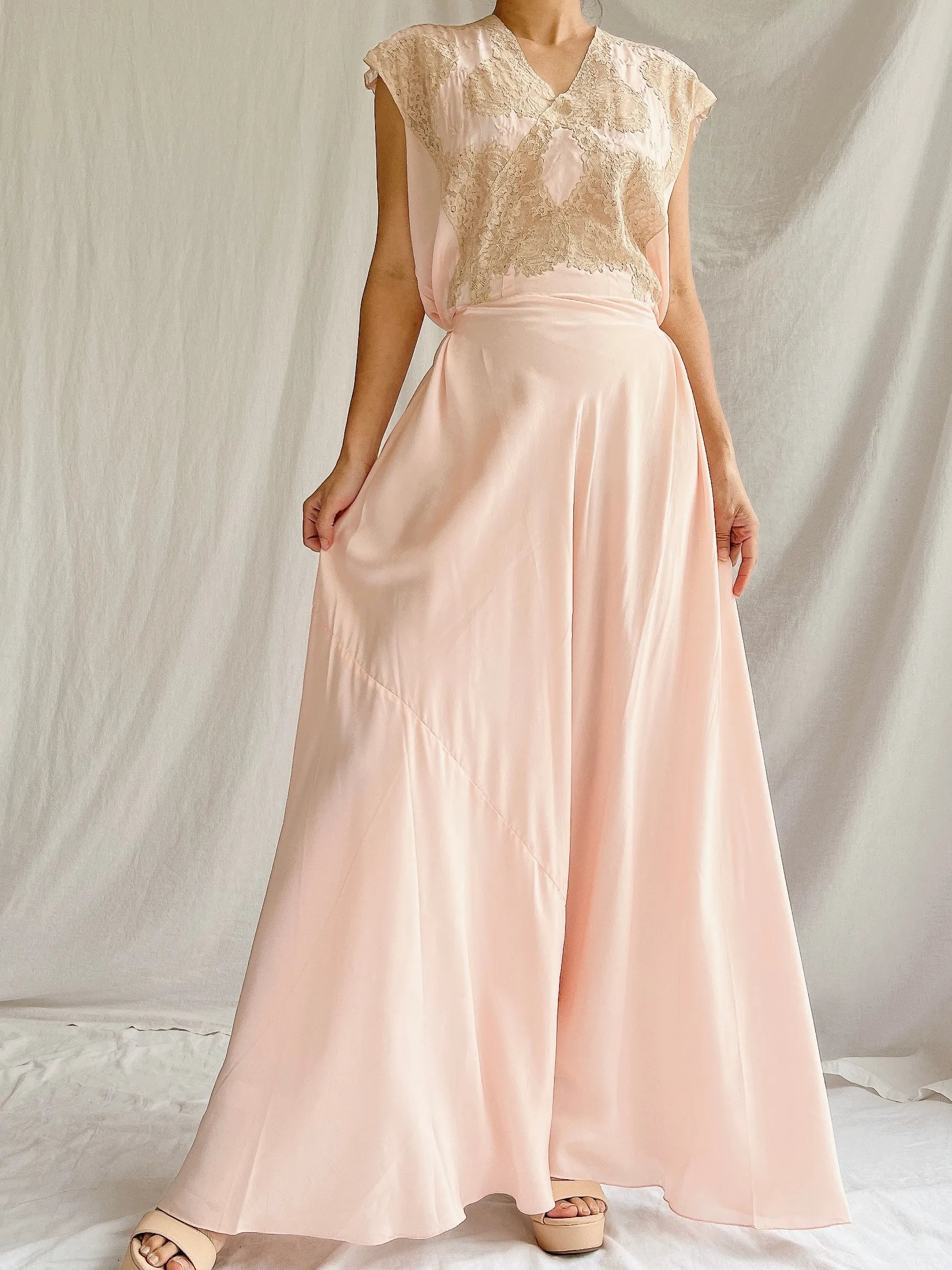 1930s Peach Silk Slip Dress - S/M