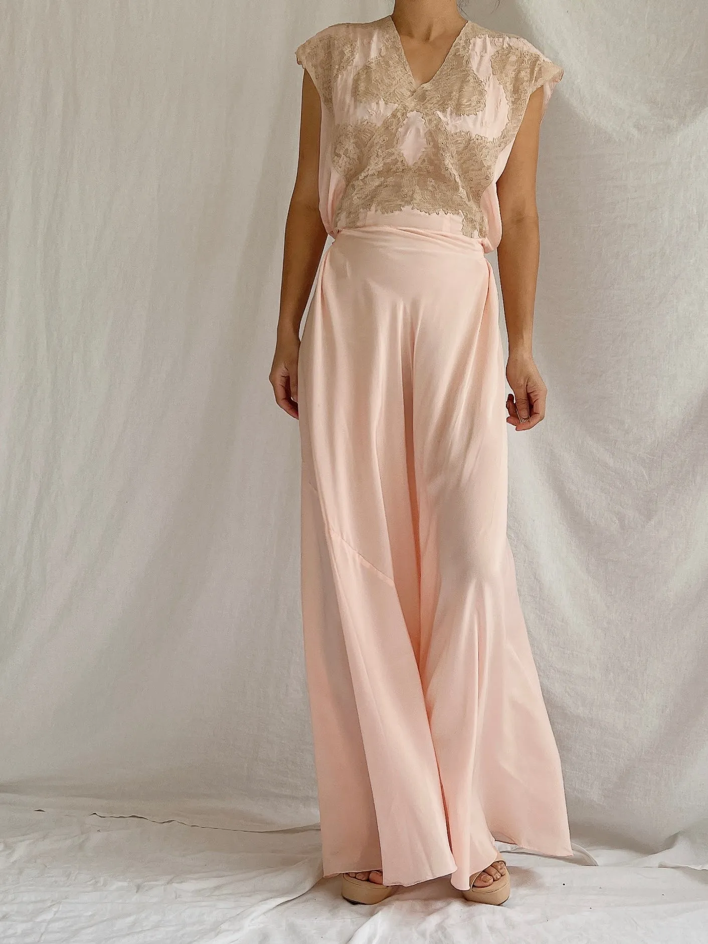 1930s Peach Silk Slip Dress - S/M