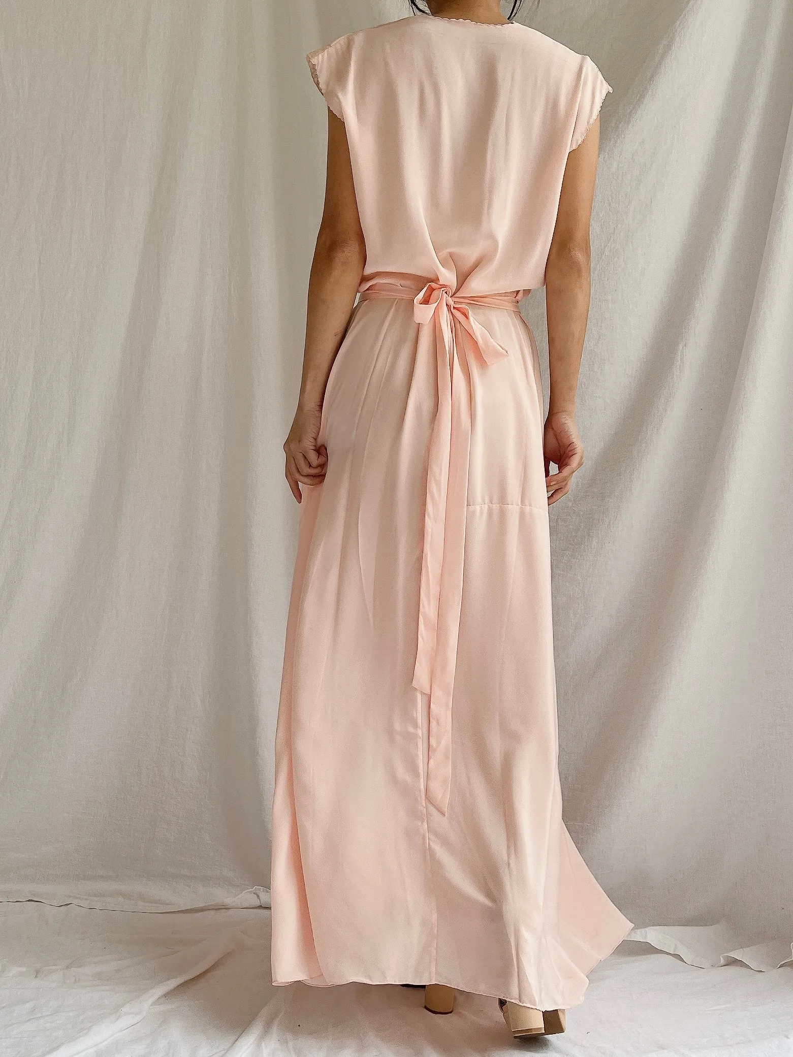 1930s Peach Silk Slip Dress - S/M