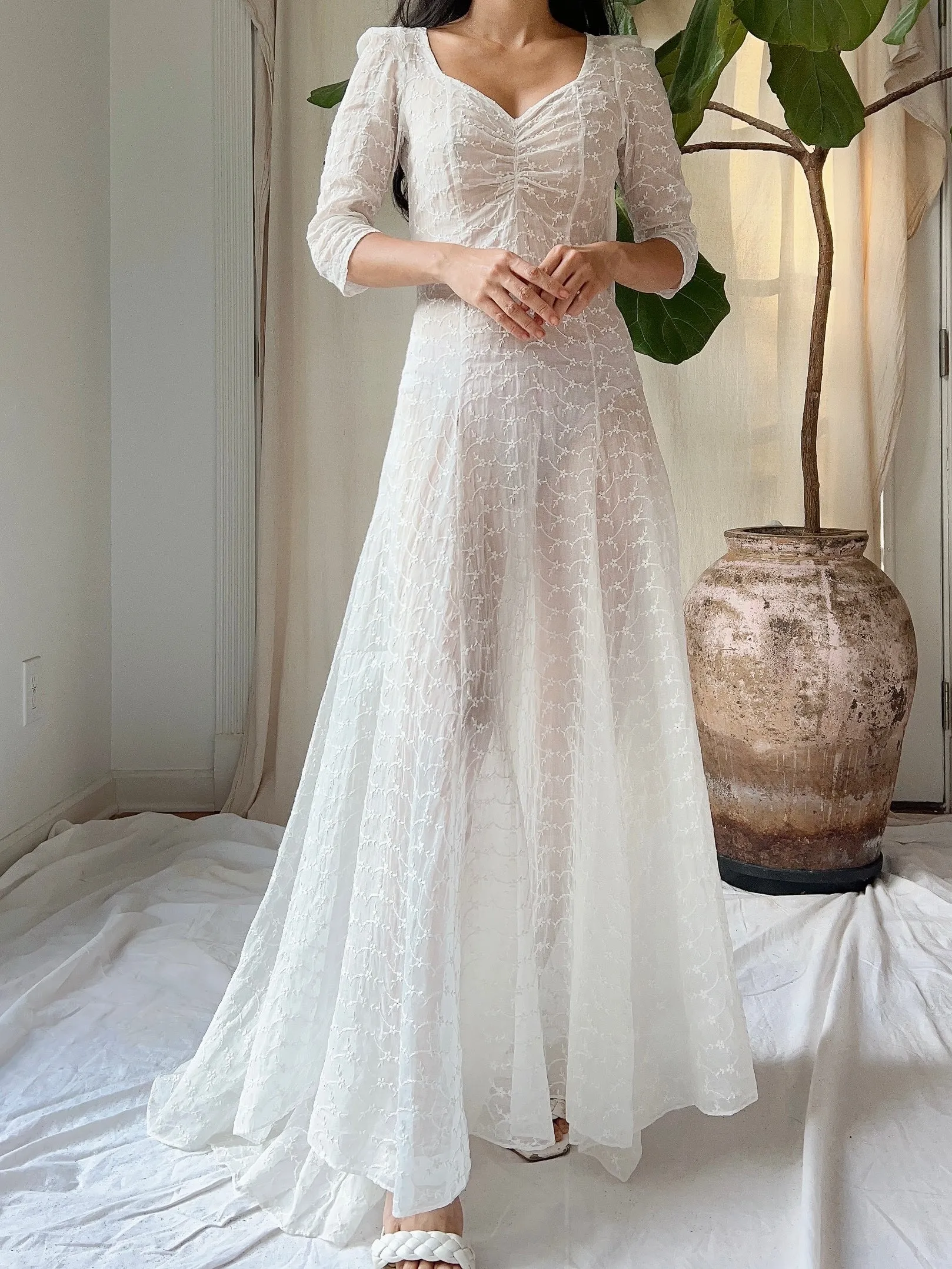 1940s Embroidered Organdy Dress - XXS