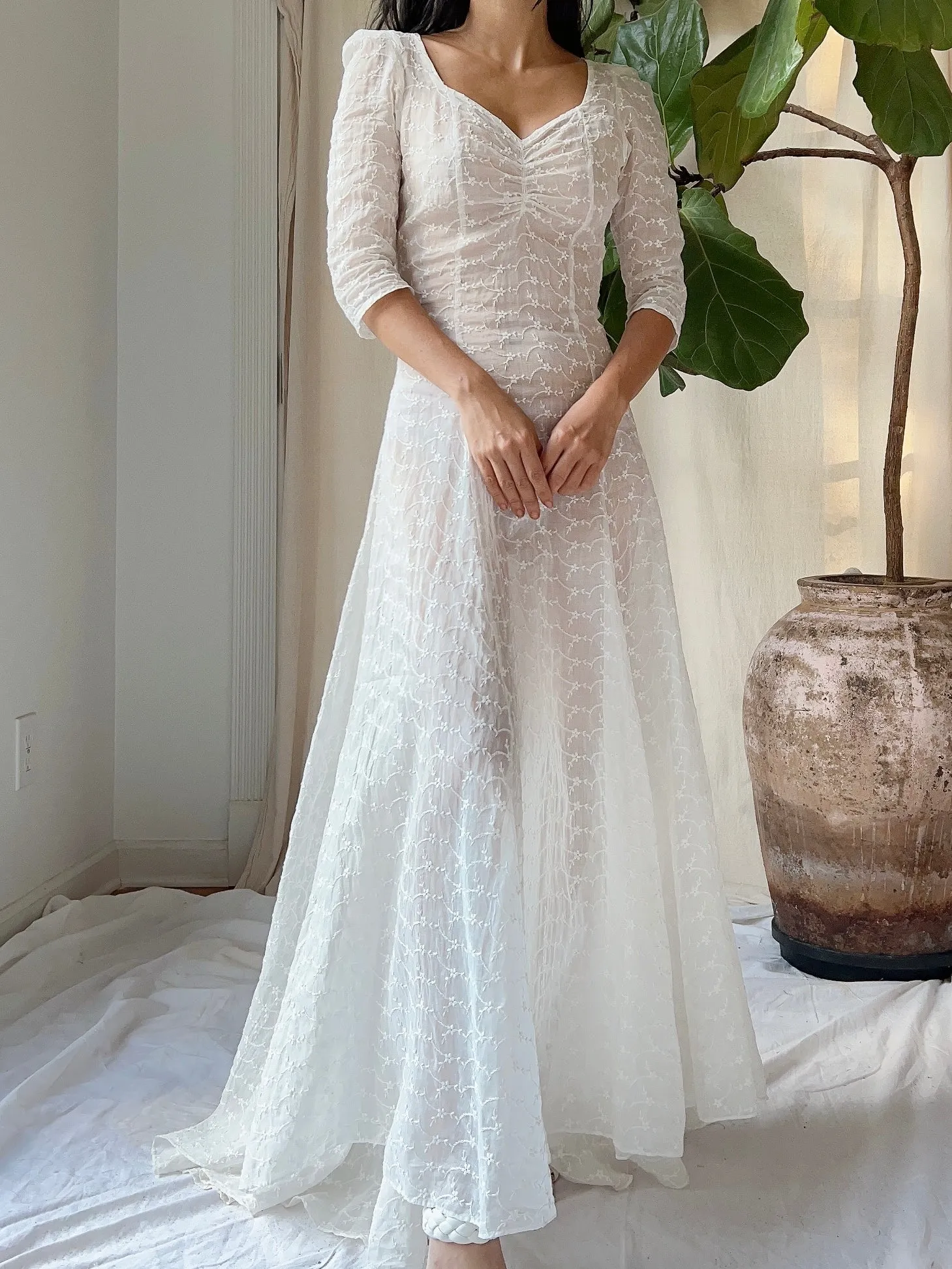 1940s Embroidered Organdy Dress - XXS