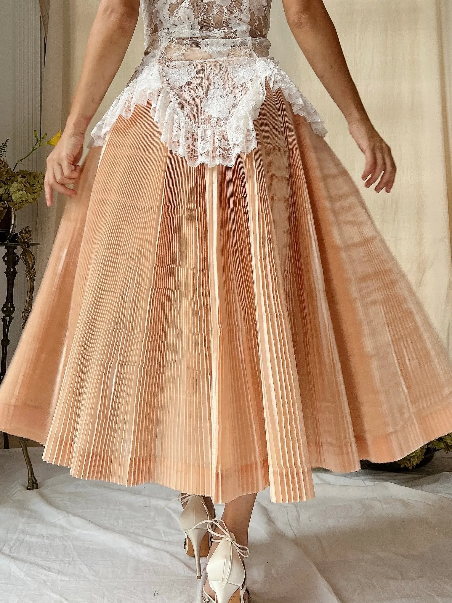 1950s Silk Pleated Skirt - XS