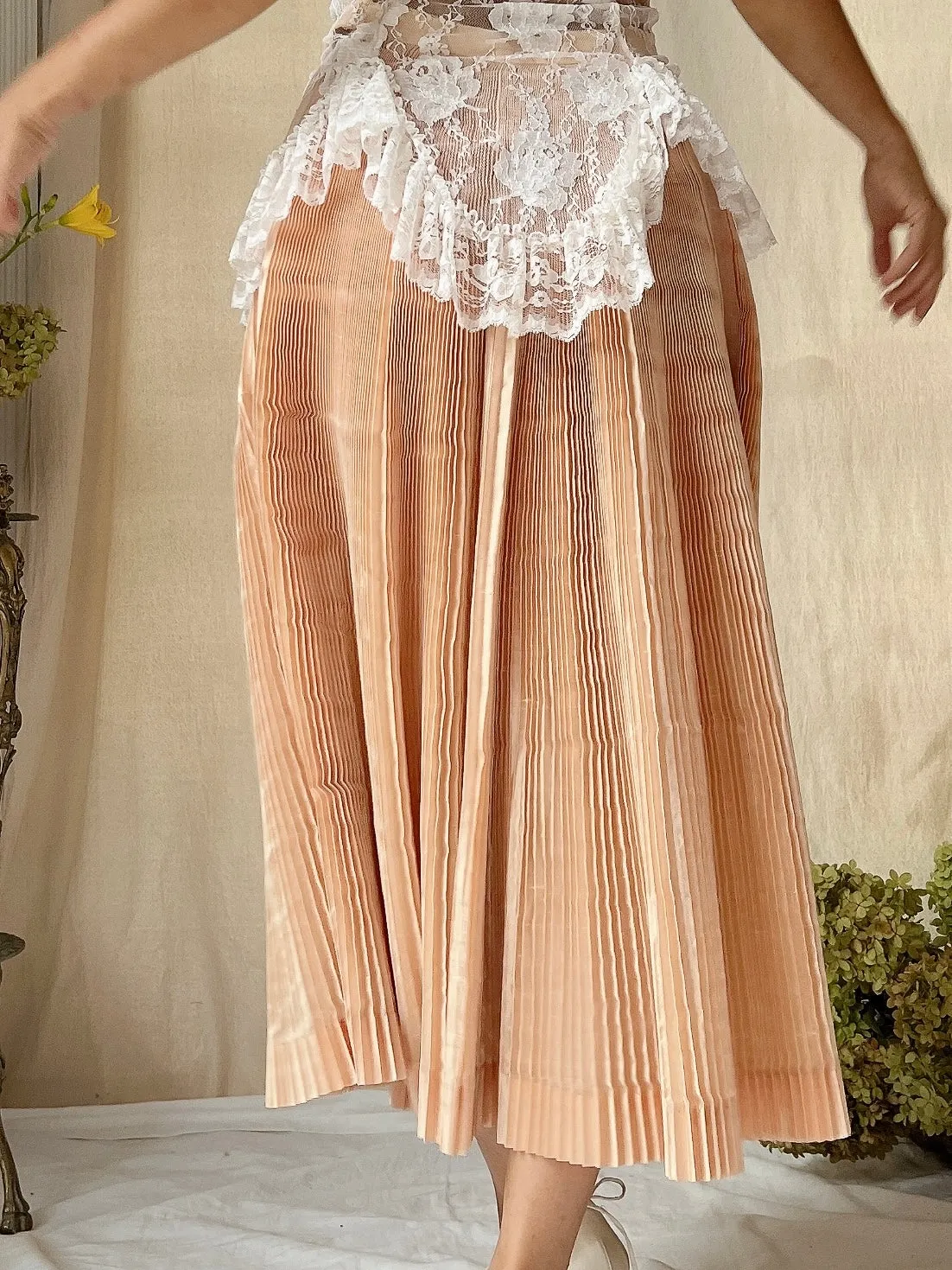 1950s Silk Pleated Skirt - XS