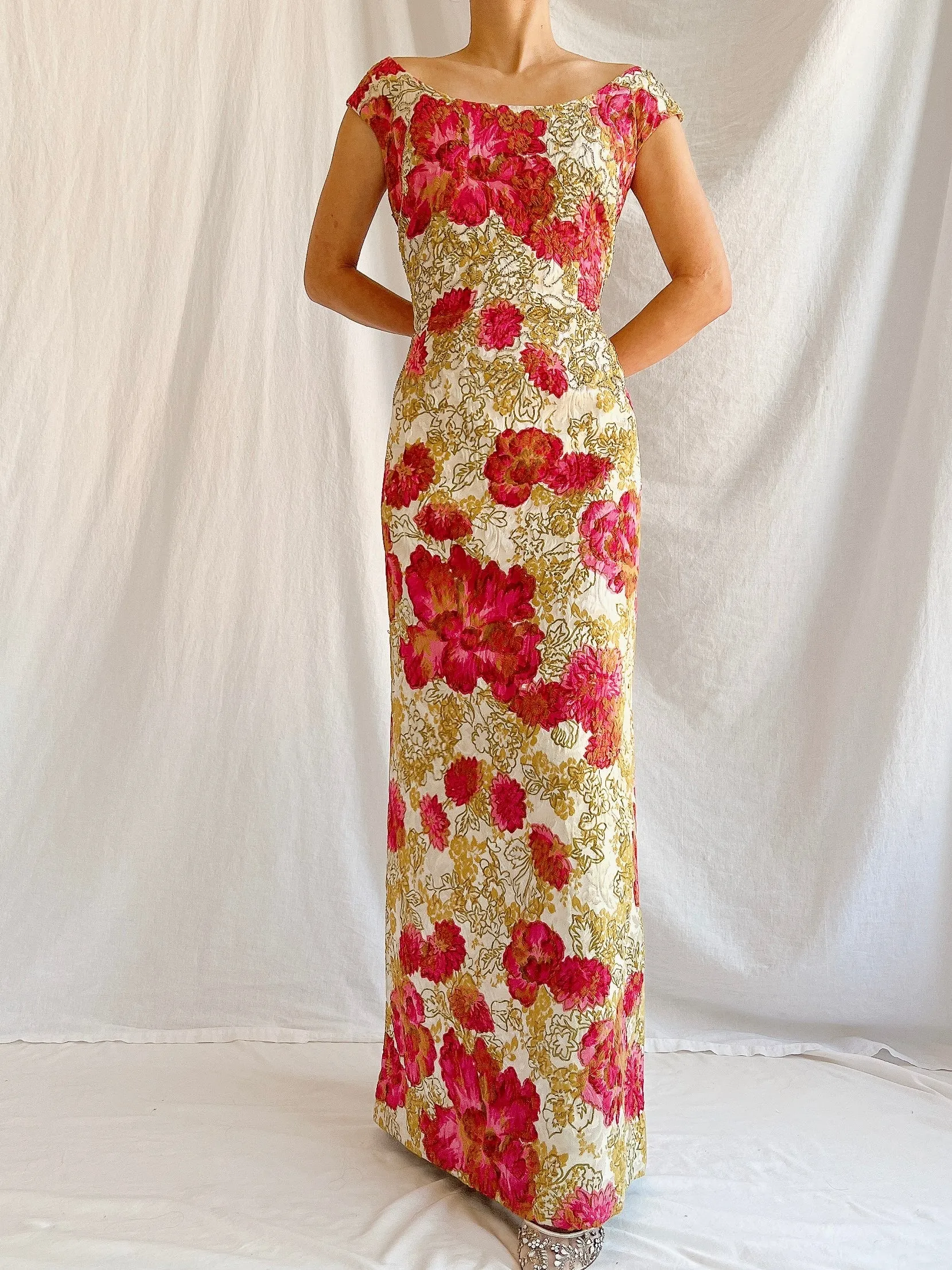 1960s Peony Brocade Wiggle Dress - M