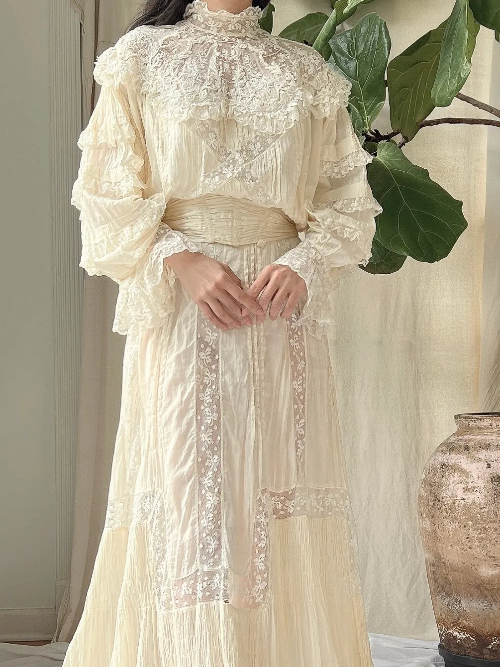 Antique Silk Puff Sleeves Ensemble - S/M