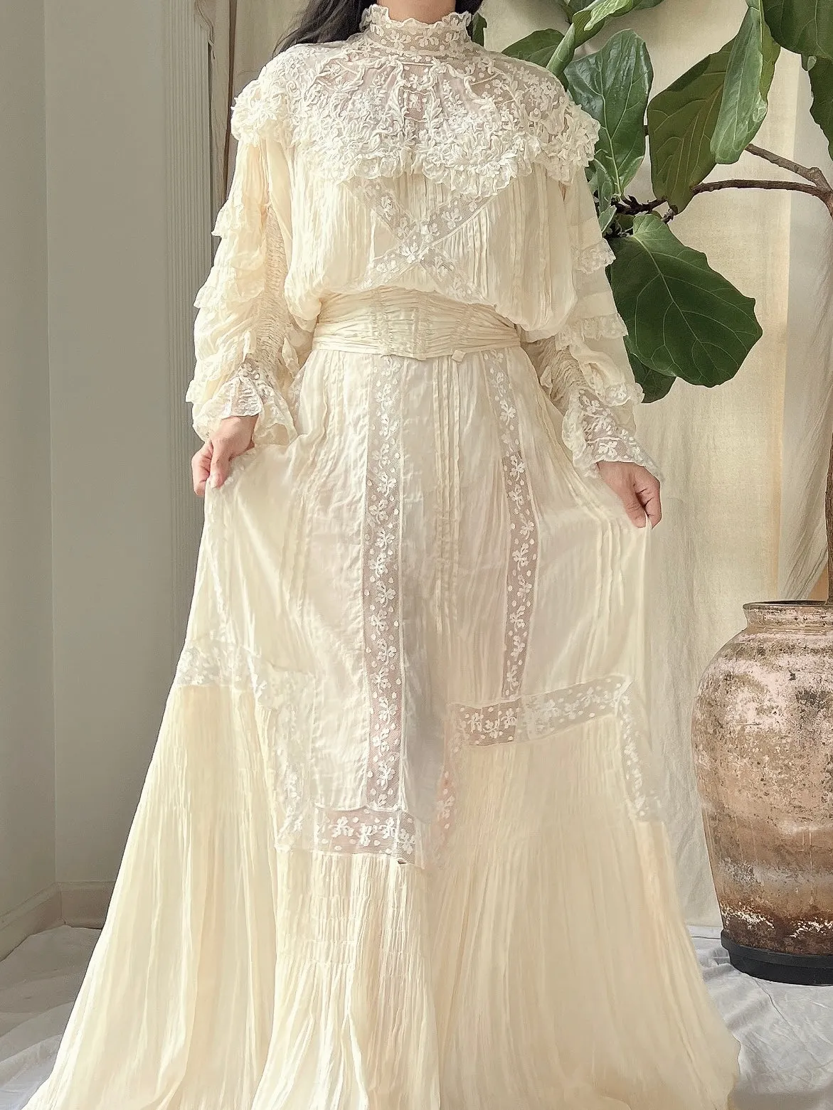 Antique Silk Puff Sleeves Ensemble - S/M