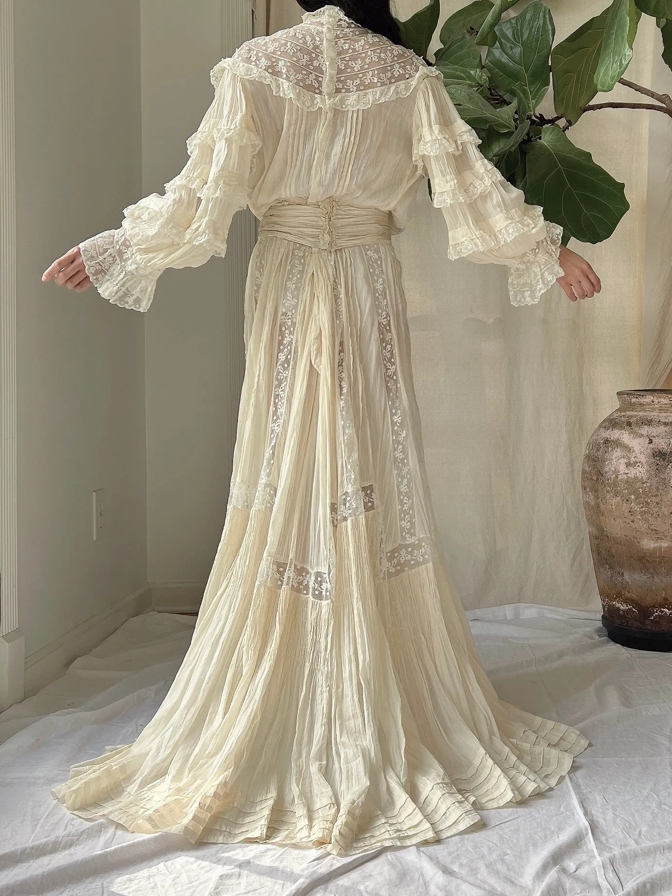 Antique Silk Puff Sleeves Ensemble - S/M