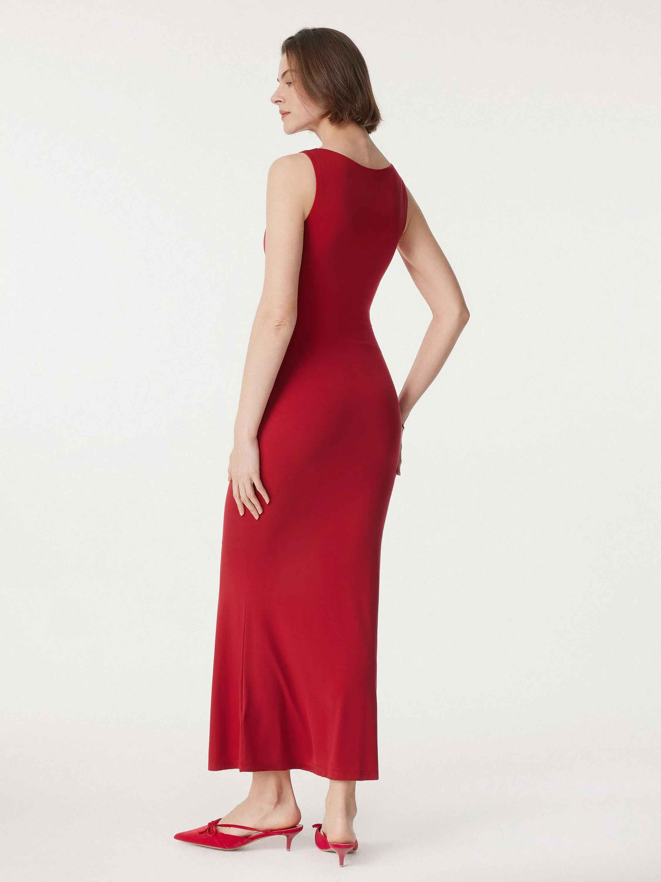 Effortless Boatneck Mermaid Maxi Dress