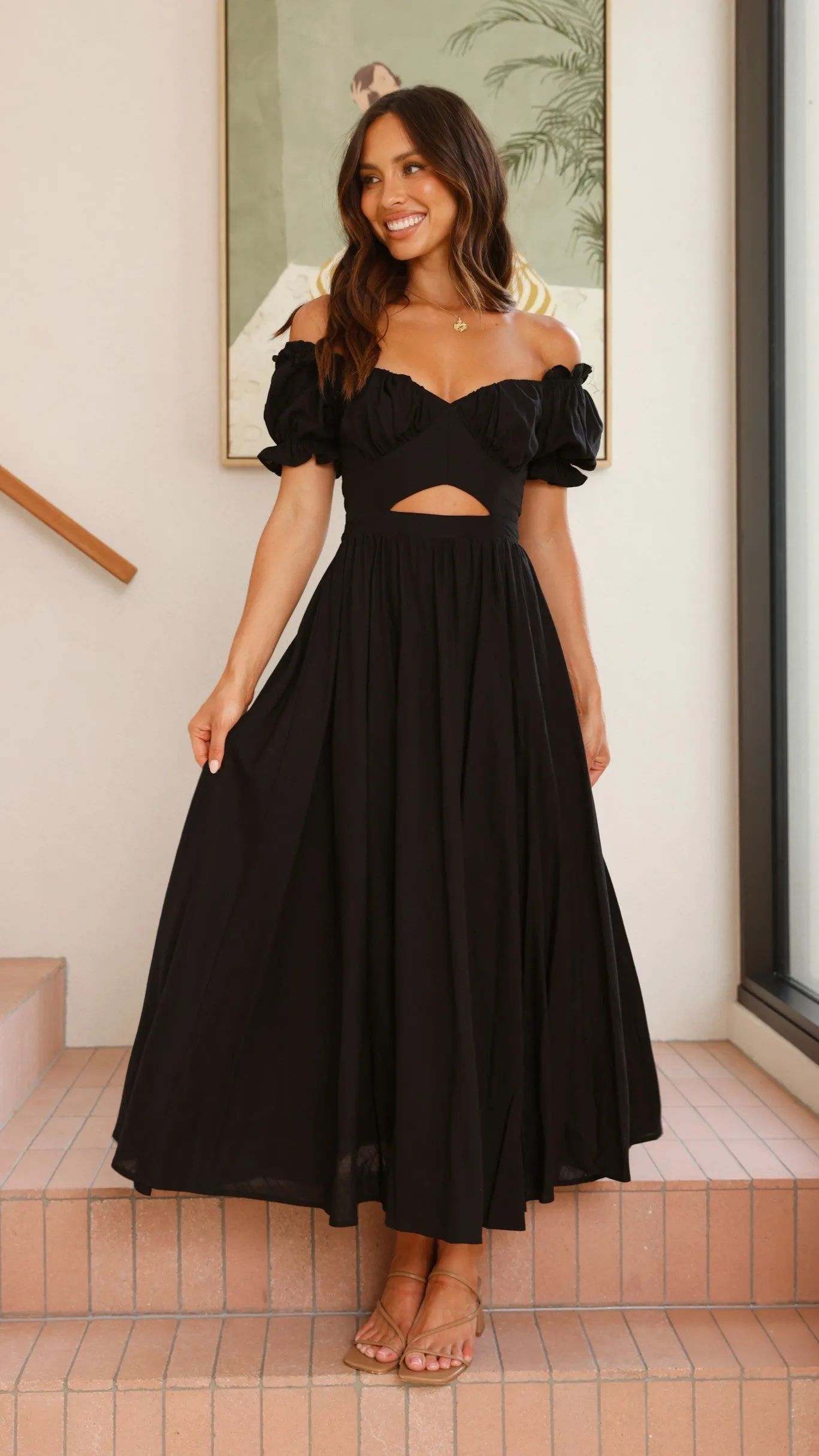 Hulu Maxi Dress - Black