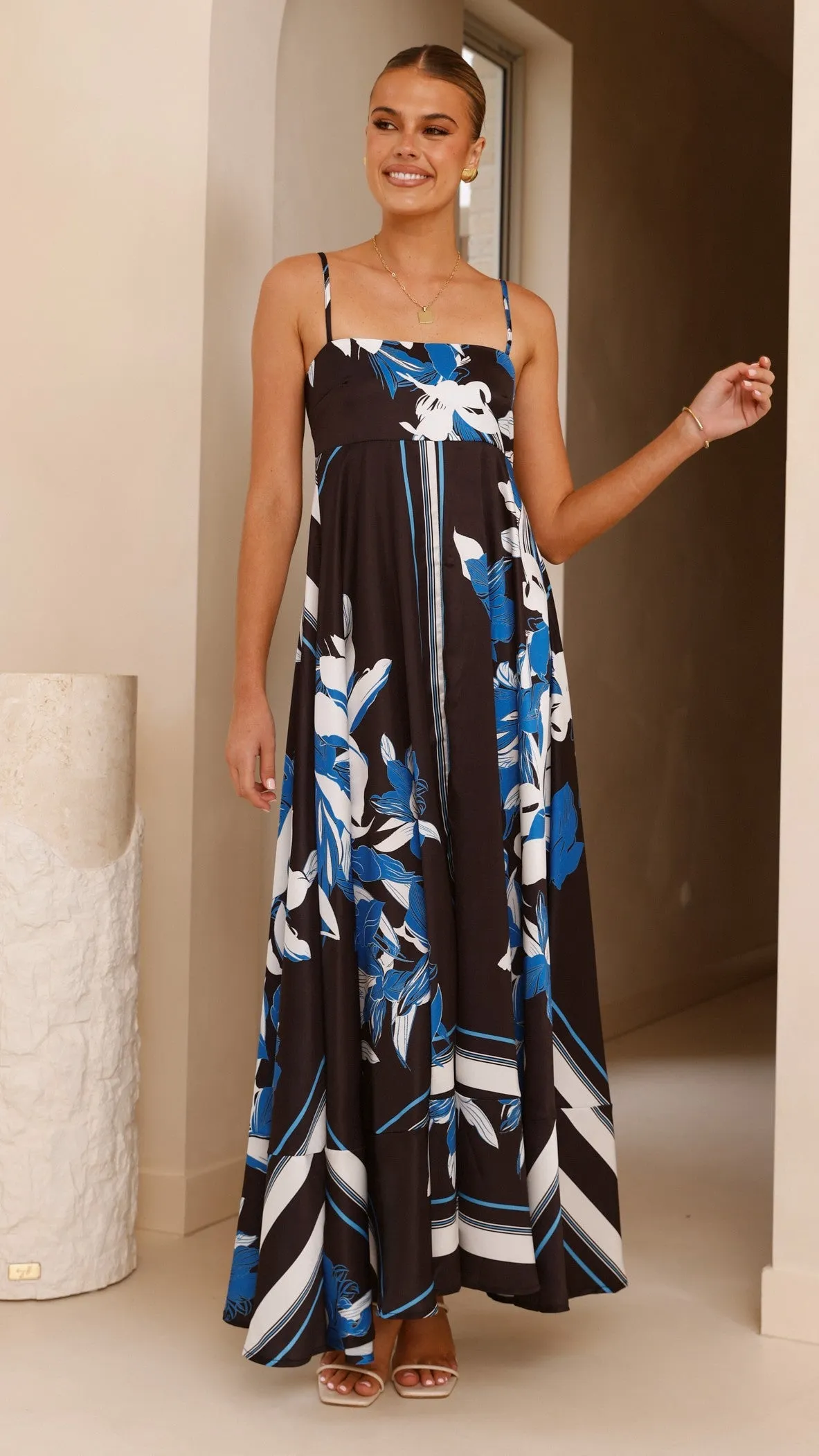 Kaethe Maxi Dress - Black/Blue