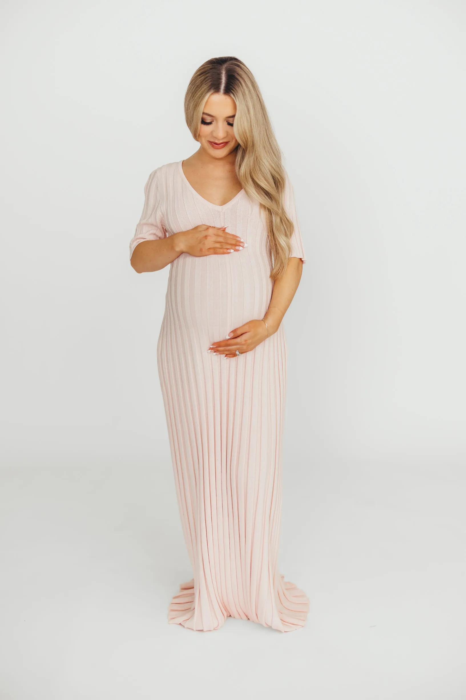 Oakley Ribbed Maxi Dress in Light Pink - Bump Friendly