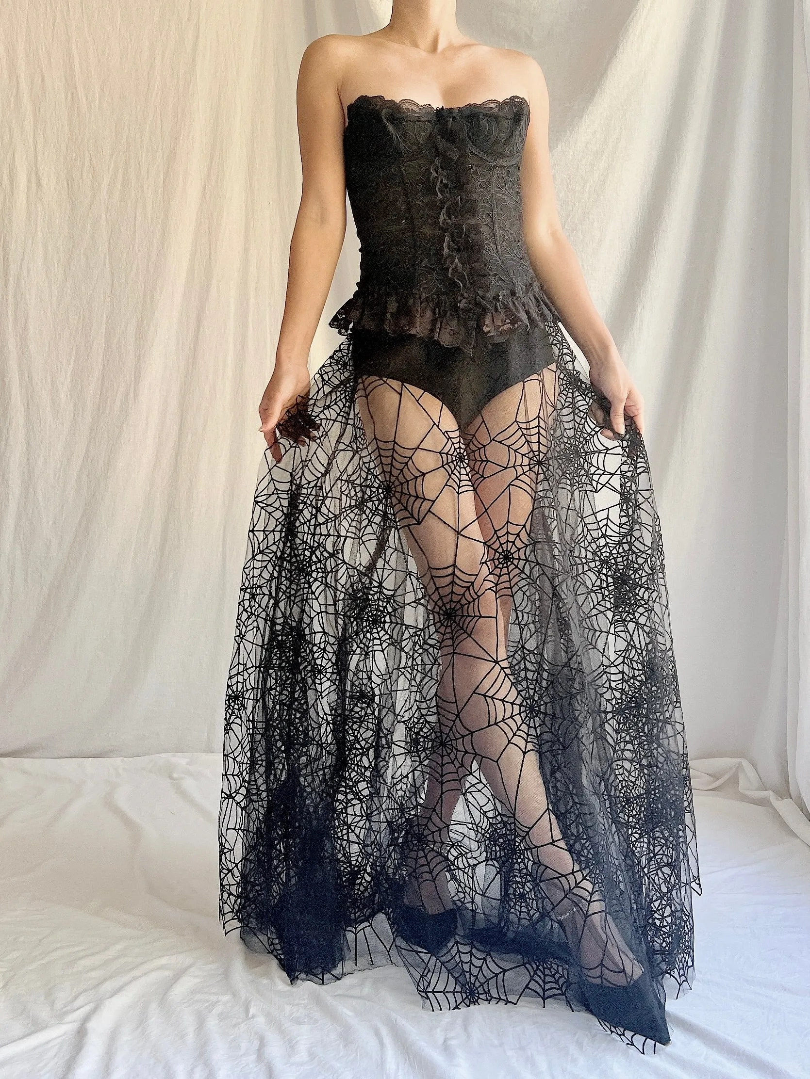 Vintage Petrovitch & Robinson Tulle Web Skirt - M/40