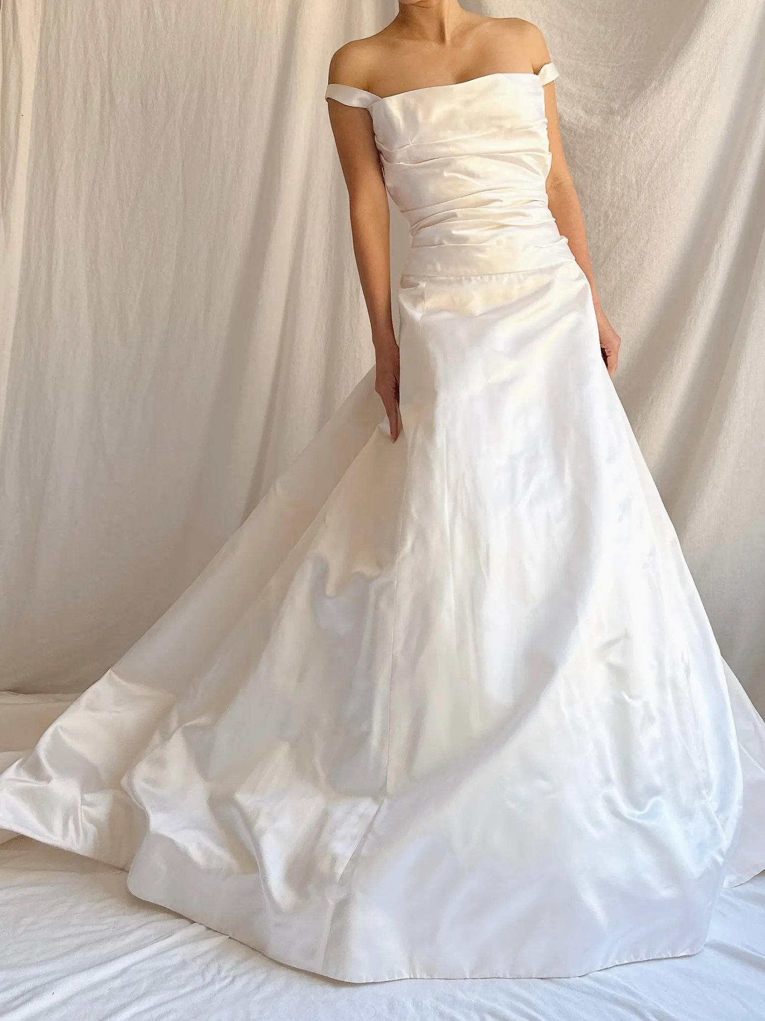 Vintage Silk Vera Wang Gown - L/US 12/14