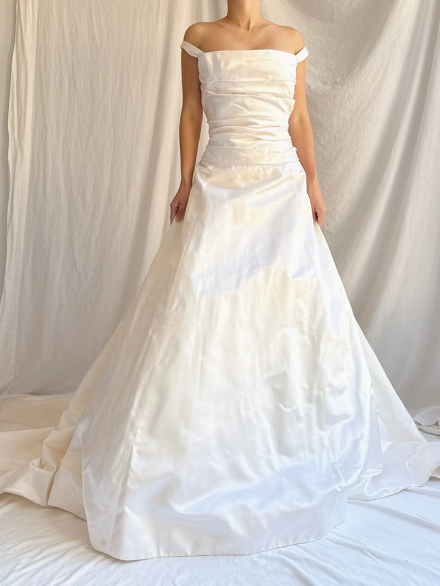 Vintage Silk Vera Wang Gown - L/US 12/14